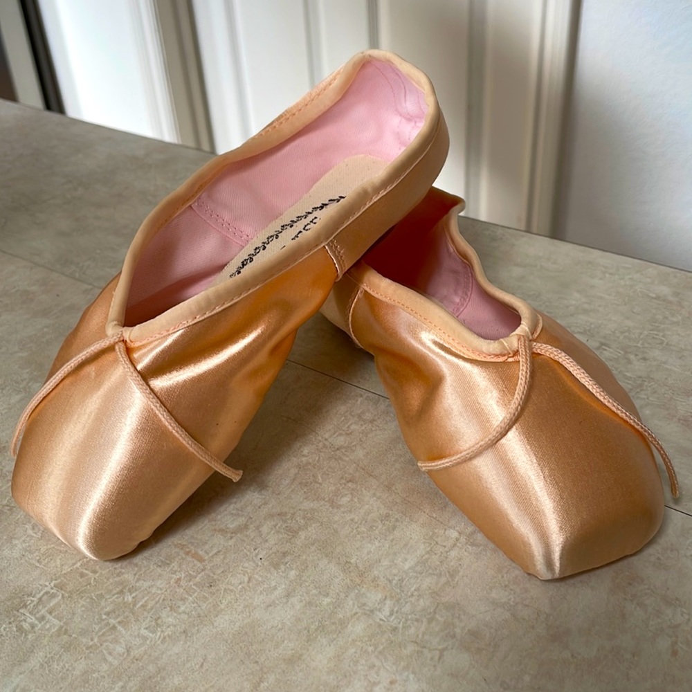 Chacott Veronese Pink Ballet Pointe Shoes Various Small Sizes New 21 21.5 22 C/D